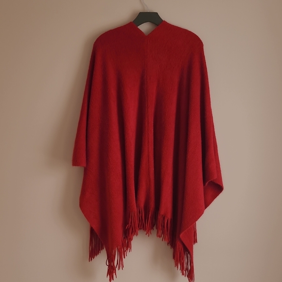 Red Fringe Poncho - Picture 3 of 4